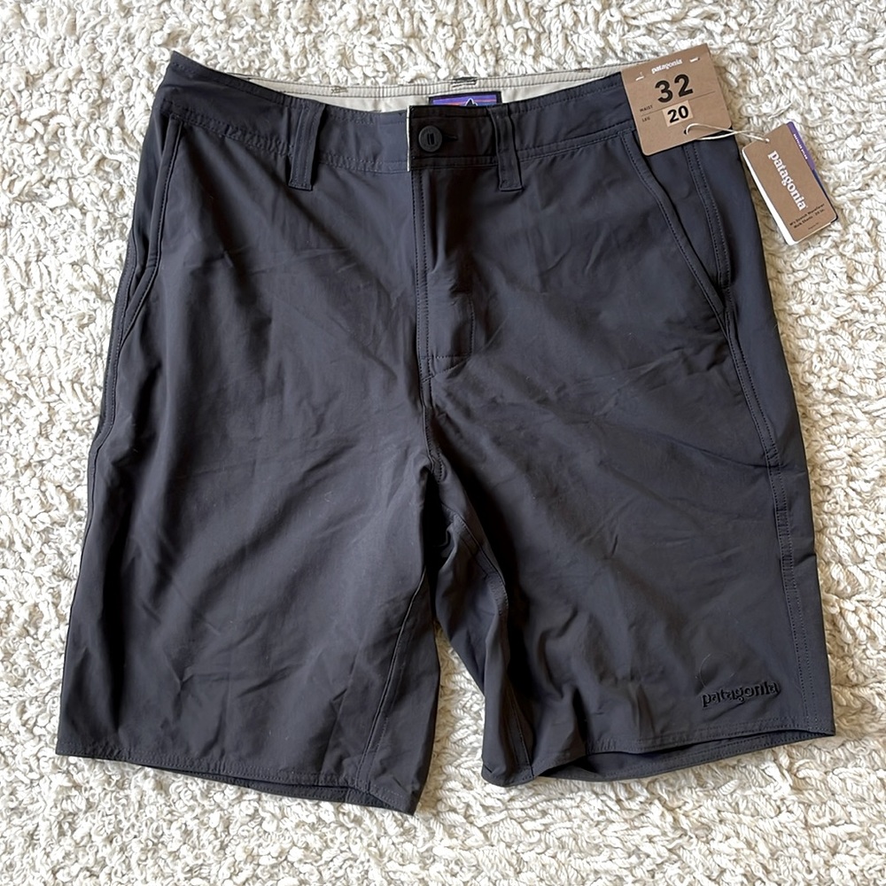 Patagonia Men’s stretch wavefarer walk shorts